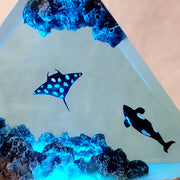 Orca & Manta Ray Ocean Epoxy Resin Lamp – Triangle Underwater LED Night Light