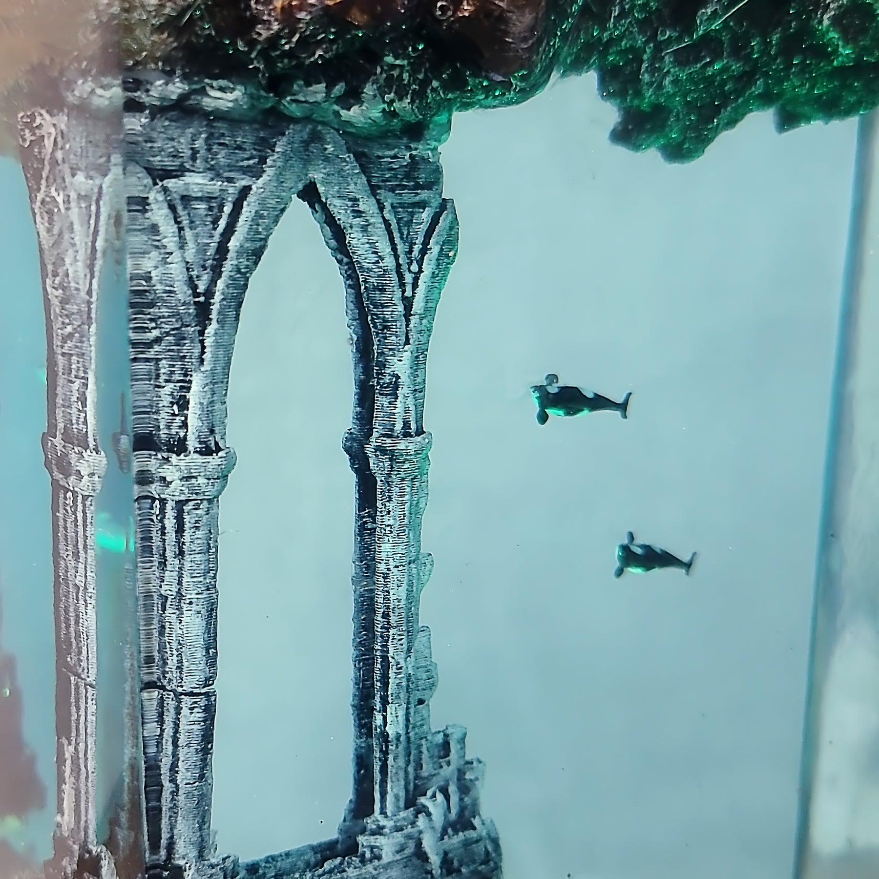 Norse Viking Ship Epoxy Resin Lamp – Underwater Ancient Ruins Ocean Diorama