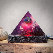 Astronaut Space Galaxy Resin Lamp – Earth Planet Cosmic Explorer Diorama Light