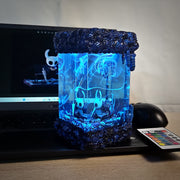 Hollow Knight Epoxy Resin Lamp – The Knight RGB LED Diorama Night Light