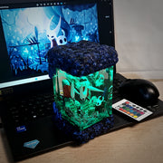 Hollow Knight & Hornet Epoxy Resin Lamp – Hallownest Gaming Diorama Light