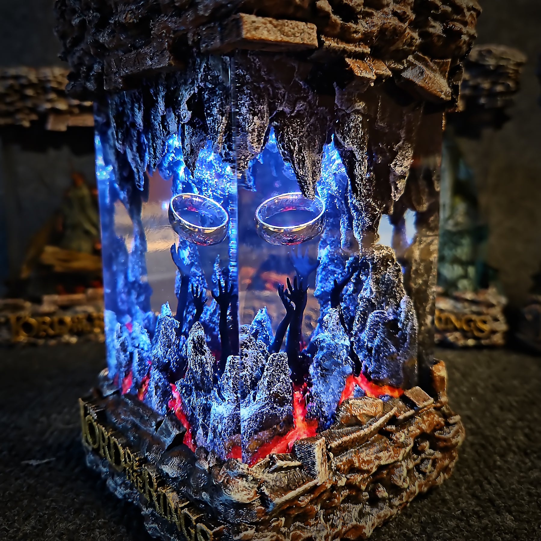 The One Ring Epoxy Resin Lamp – Lord of the Rings Mount Doom Diorama Light