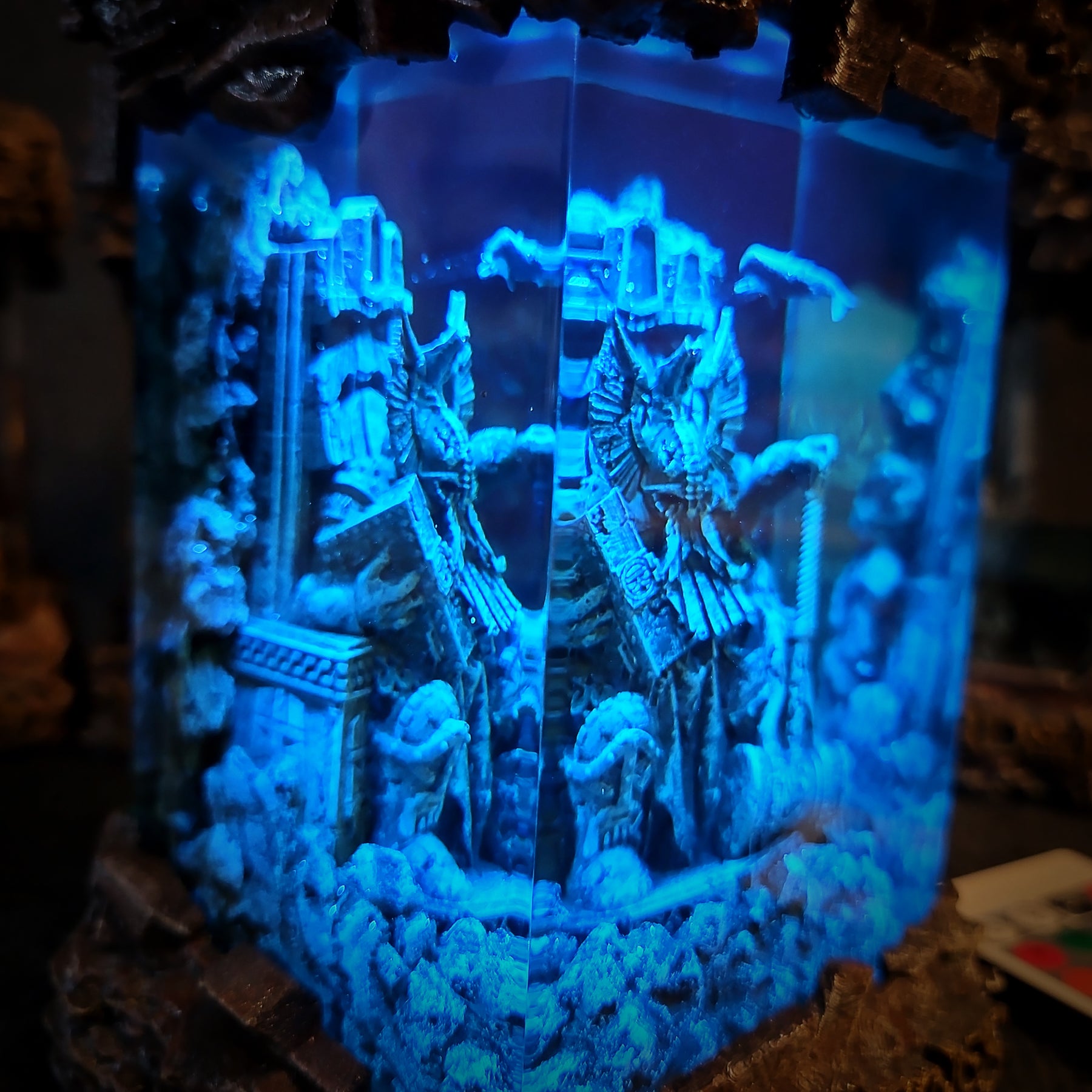 The Lord of the Rings Dwarf Epoxy Resin Lamp – Erebor Dwarven Warrior Diorama Light