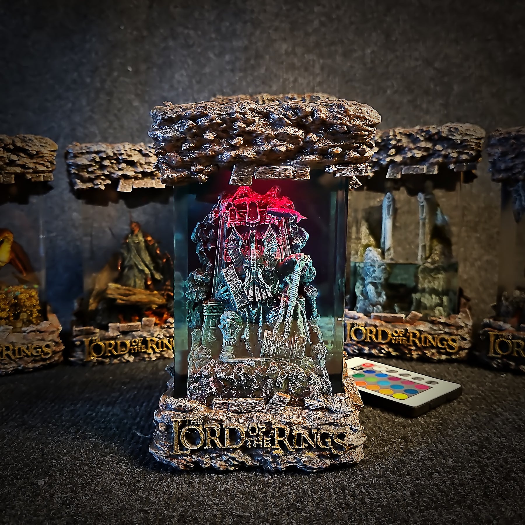 The Lord of the Rings Dwarf Epoxy Resin Lamp – Erebor Dwarven Warrior Diorama Light