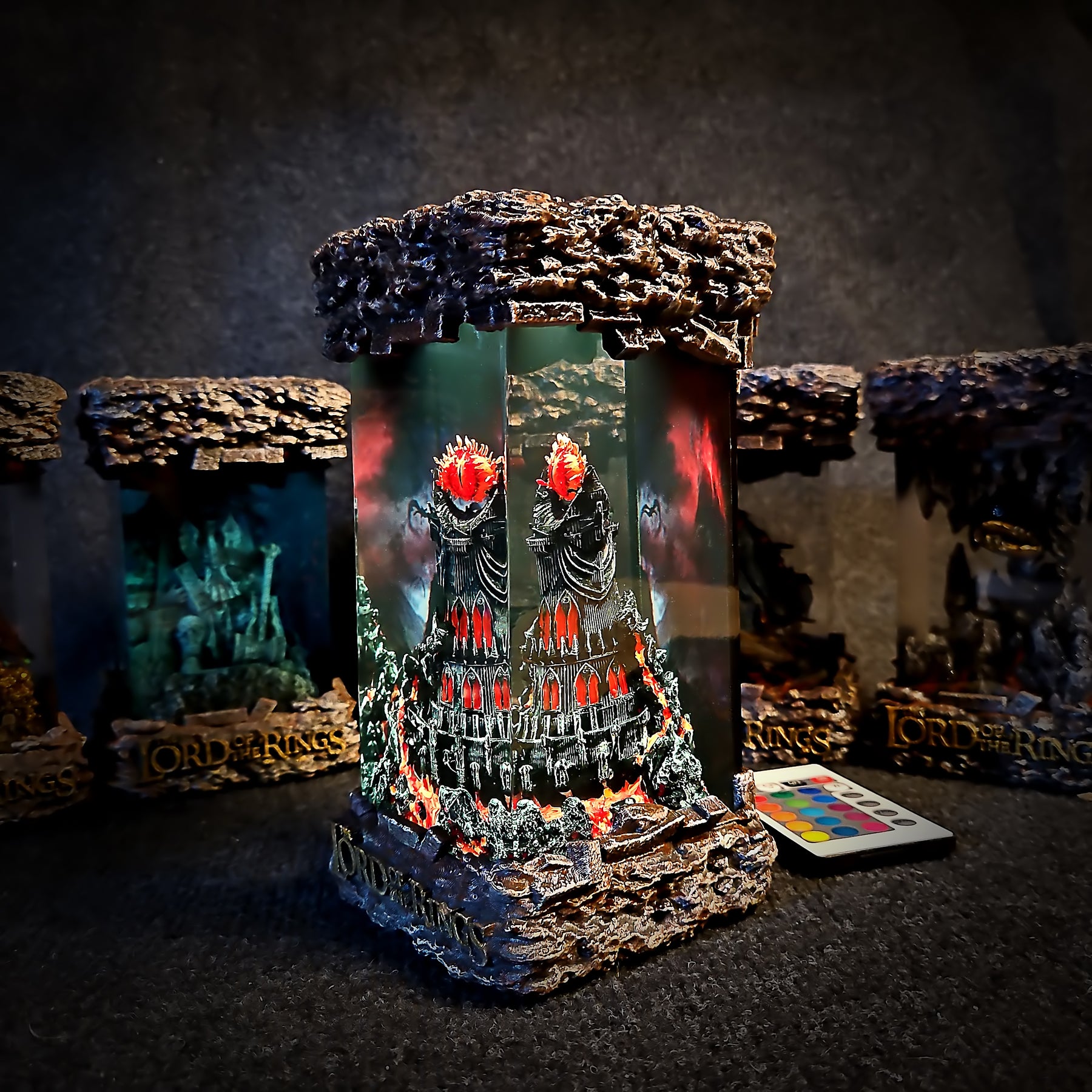 Smaug Lord of the Rings Epoxy Resin Lamp – Dragon Hoard LED Diorama Light