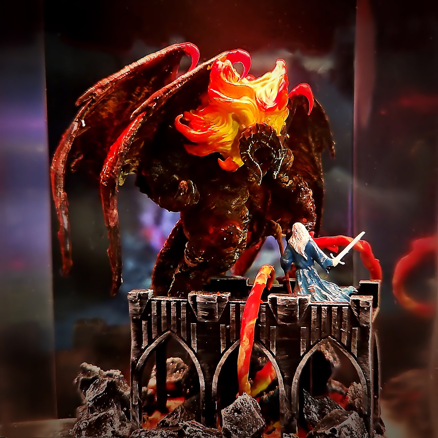 Balrog vs Gandalf Epoxy Resin Lamp – Lord of the Rings Bridge of Khazad-dûm Diorama