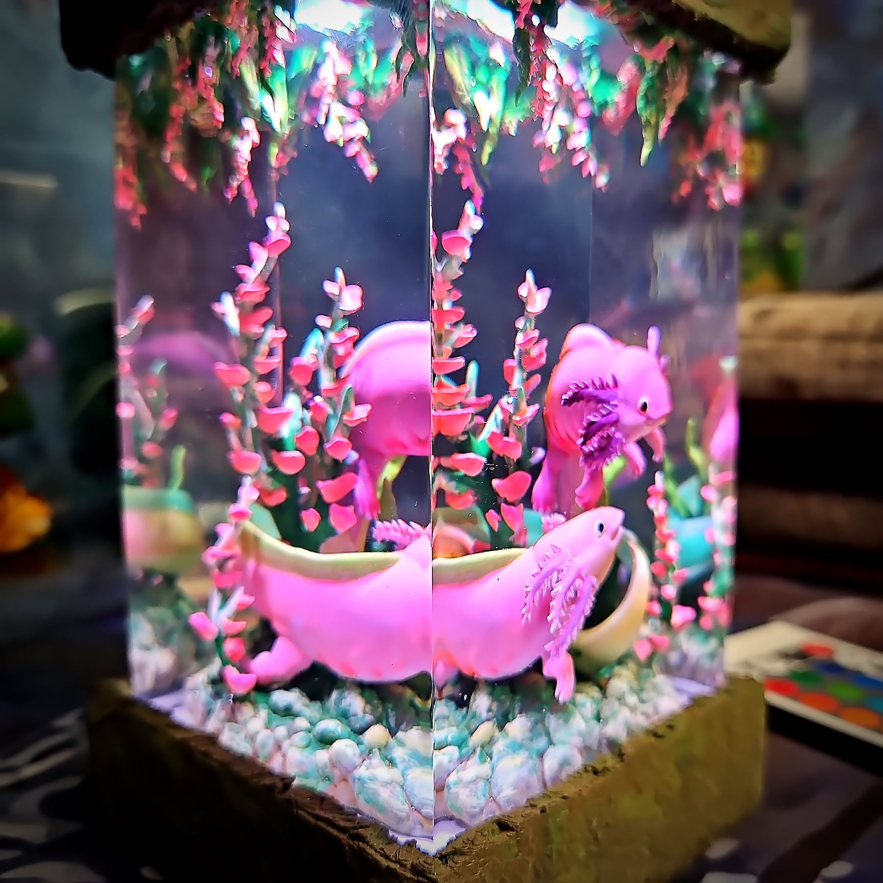 Cute Axolotl Epoxy Resin Lamp – Underwater Aquarium Diorama Night Light