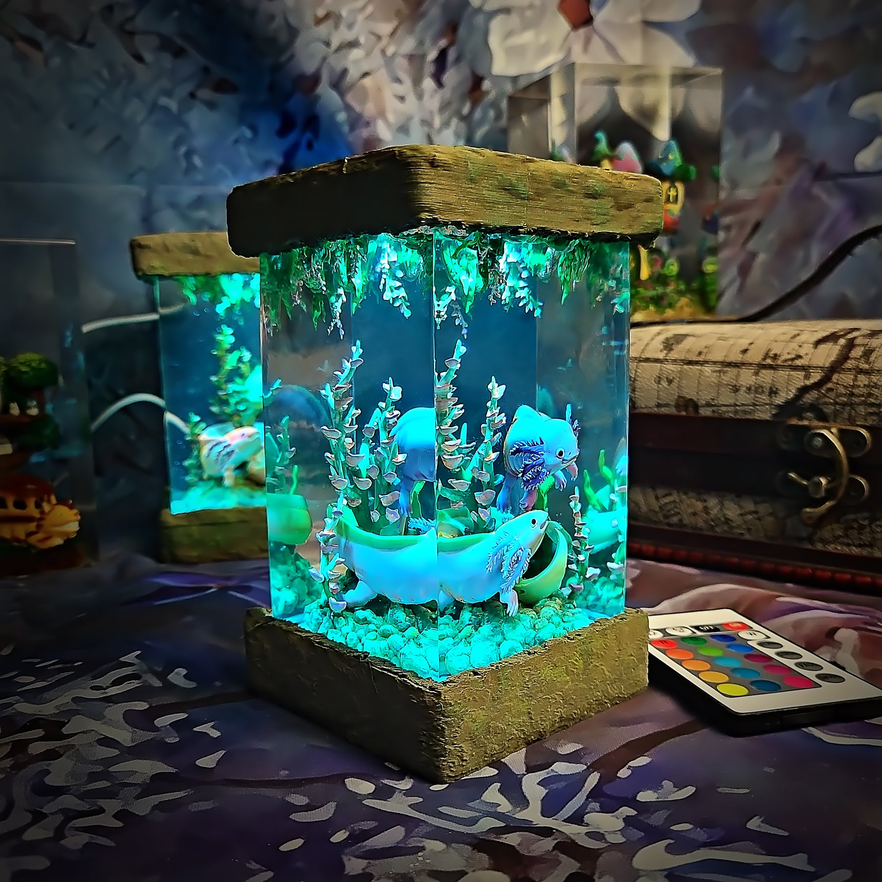 Cute Axolotl Epoxy Resin Lamp – Underwater Aquarium Diorama Night Light