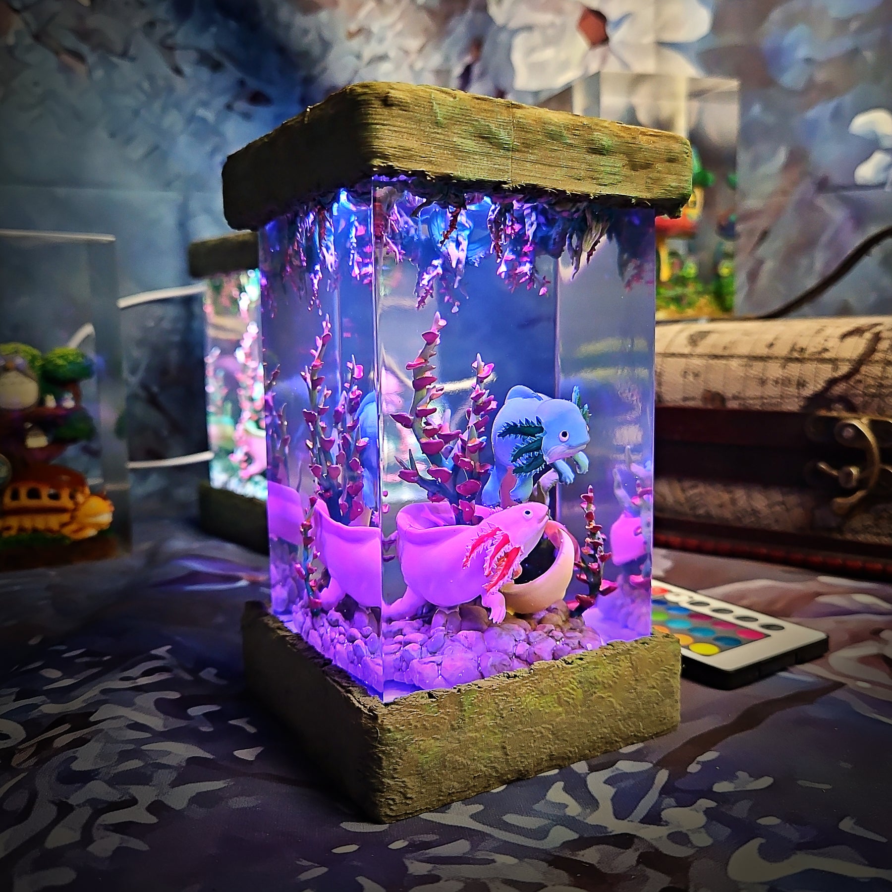 Cute Axolotl Resin Lamp – Kawaii Aquatic Salamander Terrarium Night Light