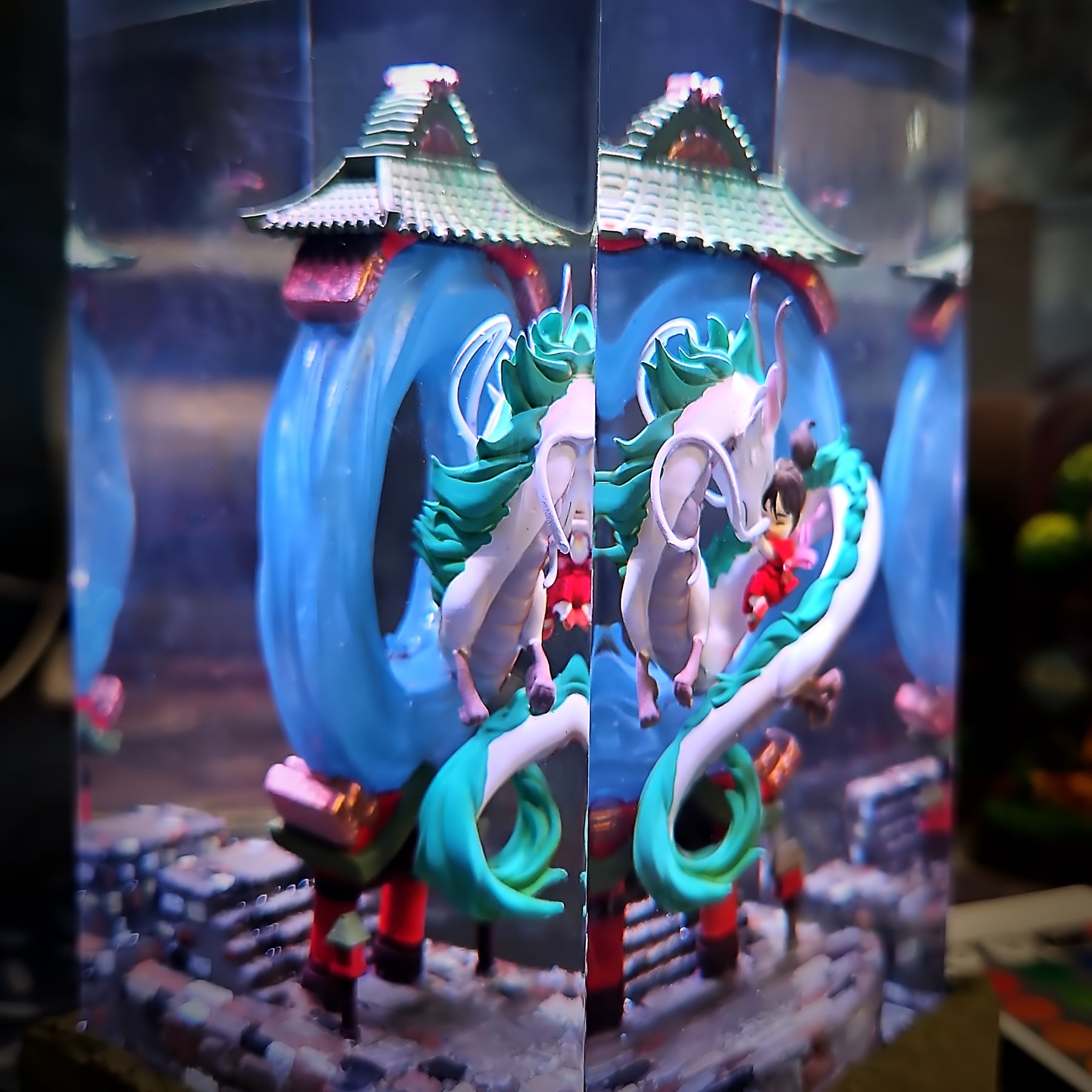 Spirited Away Haku & Chihiro Epoxy Resin Lamp – Studio Ghibli Dragon Diorama Light